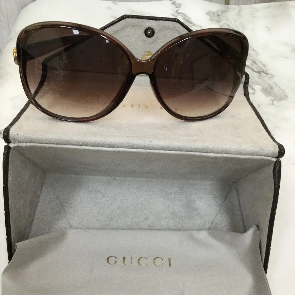NIB Gucci Women’s Brown Gradient Oversized “Butterfly” Sunglasses